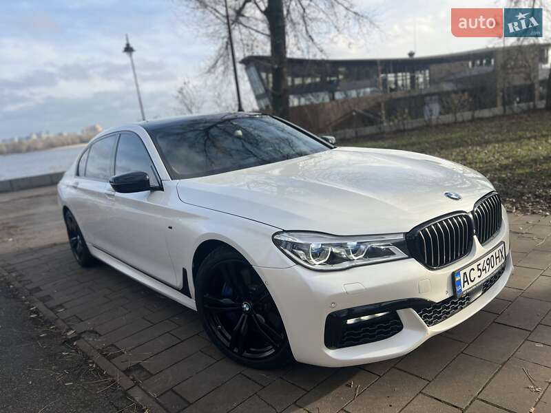 Седан BMW 7 Series 2016 в Киеве