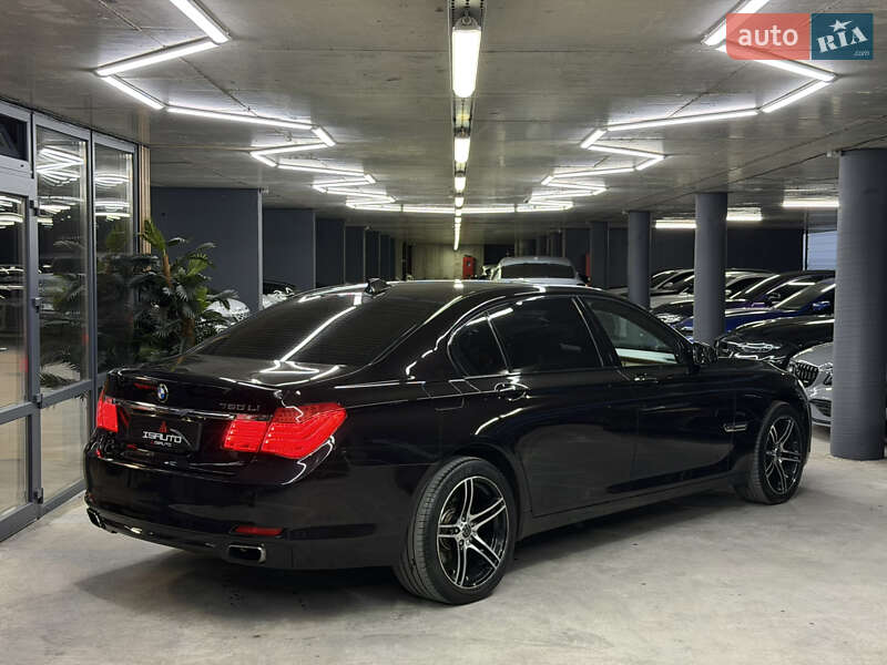 Седан BMW 7 Series 2010 в Одессе