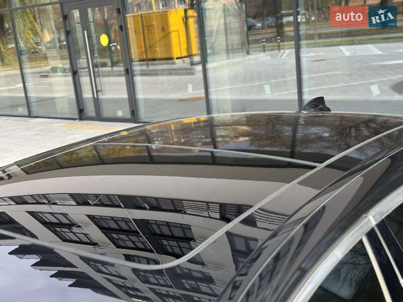 Седан BMW 7 Series 2016 в Рівному