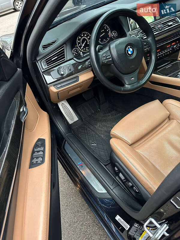 Седан BMW 7 Series 2013 в Киеве