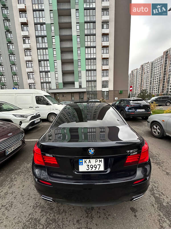Седан BMW 7 Series 2013 в Киеве