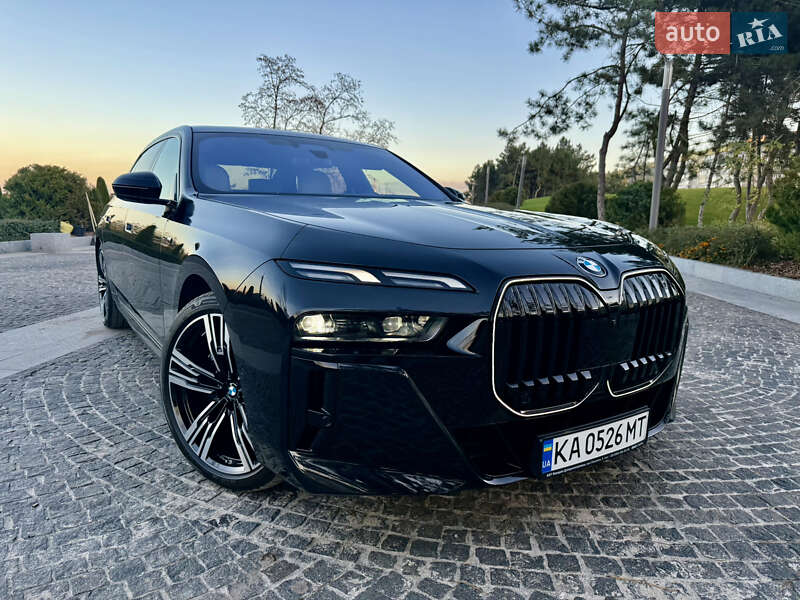 Седан BMW 7 Series 2024 в Днепре