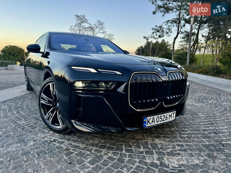 Седан BMW 7 Series 2024 в Днепре