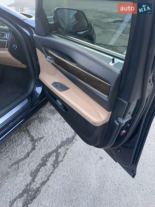 Седан BMW 7 Series 2009 в Одессе фото 18 Седан BMW 7 Series 2009 в Одессе