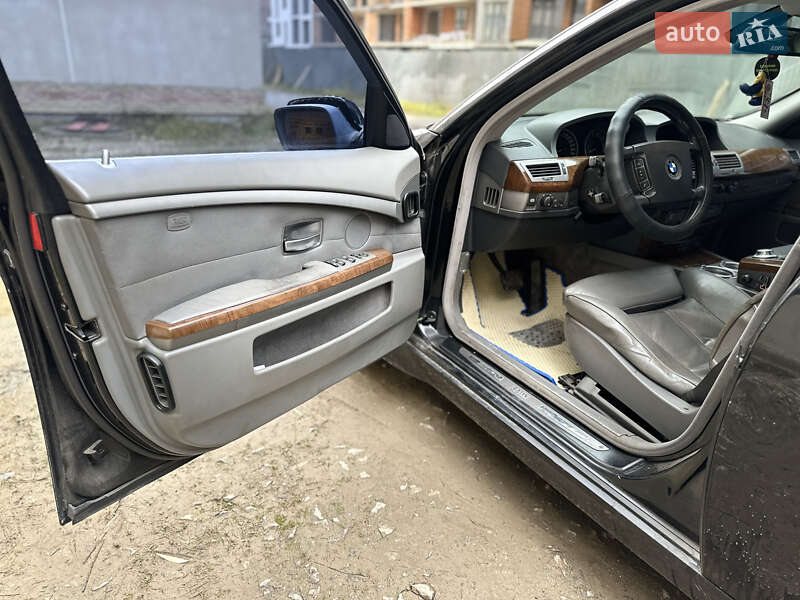 Седан BMW 7 Series 2004 в Тернополе