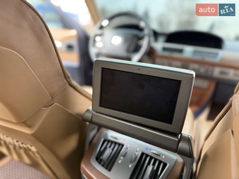 Седан BMW 7 Series 2003 в Хмельницком