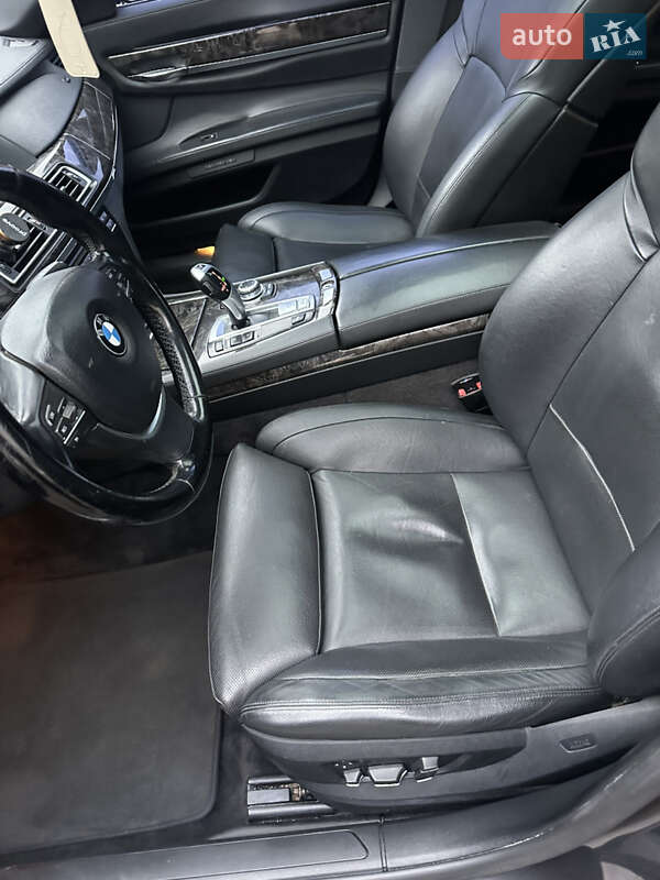 Седан BMW 7 Series 2009 в Черновцах фото 14 Седан BMW 7 Series 2009 в Черновцах