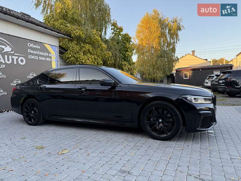 Седан BMW 7 Series 2021 в Виннице