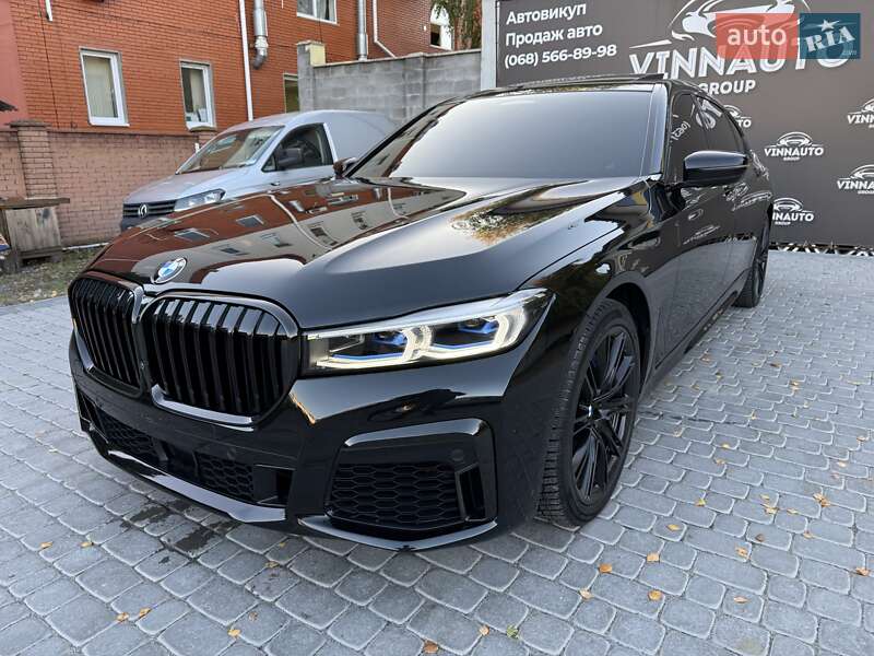 Седан BMW 7 Series 2021 в Виннице