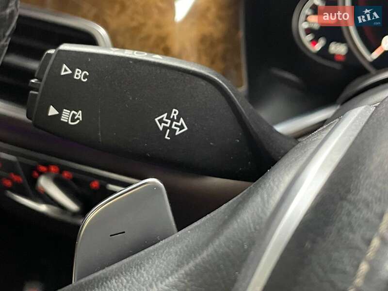 Седан BMW 7 Series 2016 в Киеве