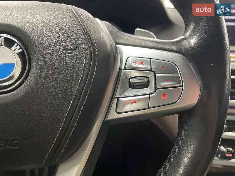 Седан BMW 7 Series 2016 в Киеве