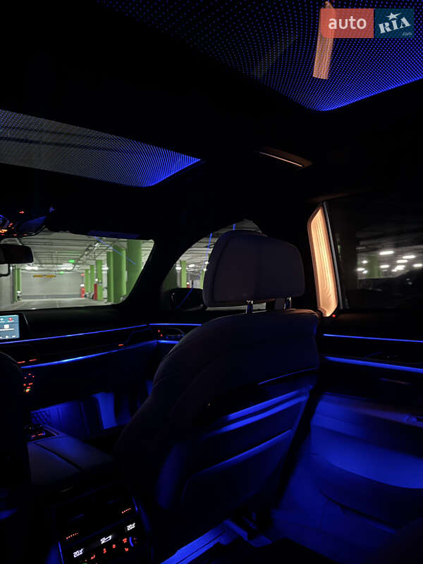 Седан BMW 7 Series 2018 в Киеве фото 44 Седан BMW 7 Series 2018 в Киеве