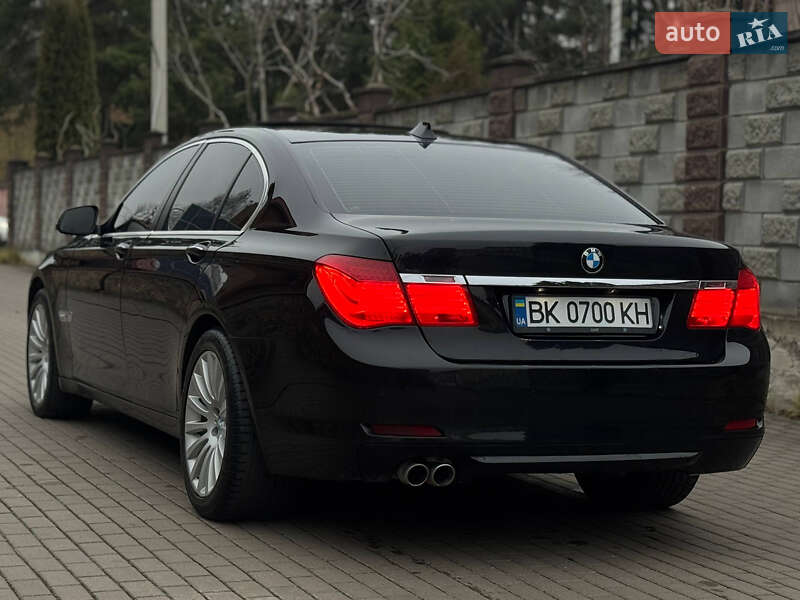 Седан BMW 7 Series 2008 в Ровно