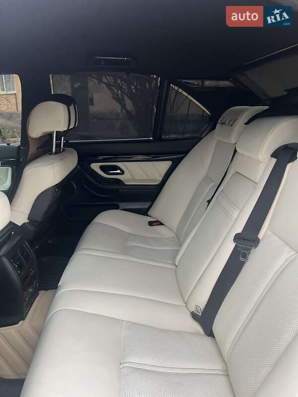 Седан BMW 7 Series 2000 в Кривому Розі