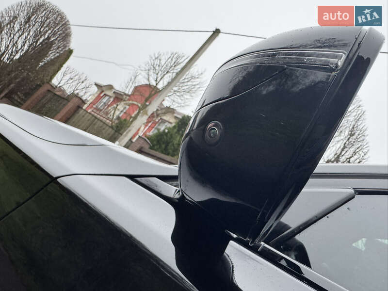 Седан BMW 7 Series 2022 в Києві