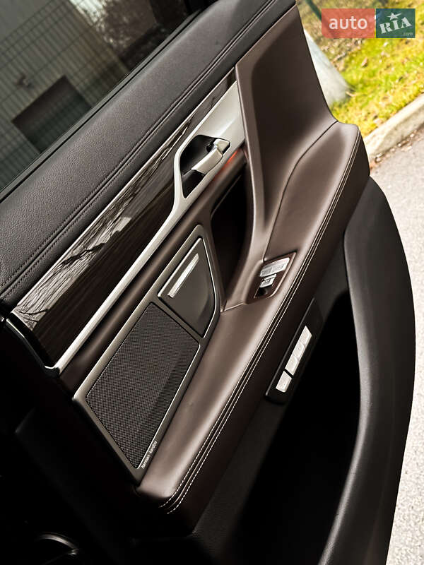 Седан BMW 7 Series 2017 в Киеве фото 29 Седан BMW 7 Series 2017 в Киеве