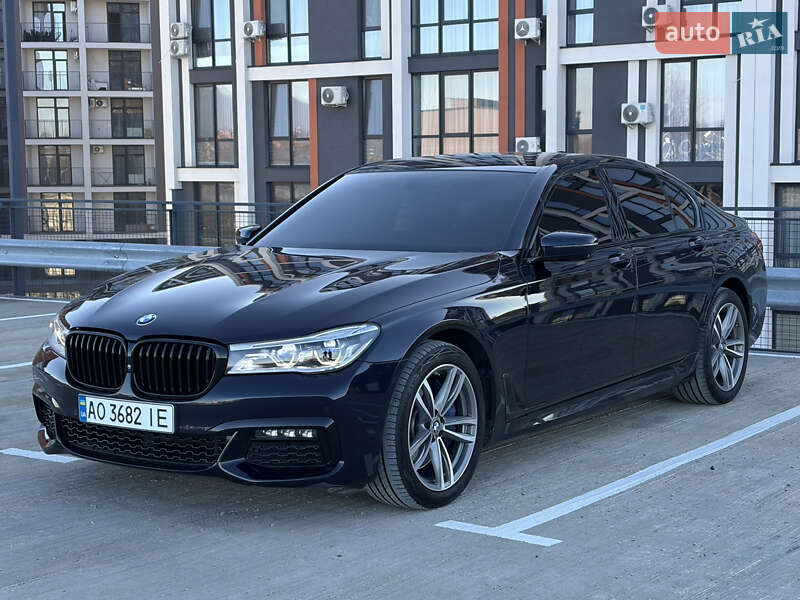 Седан BMW 7 Series 2017 в Мукачево