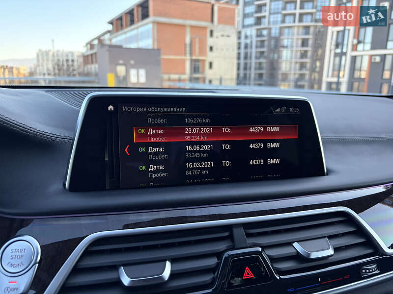 Седан BMW 7 Series 2017 в Мукачево