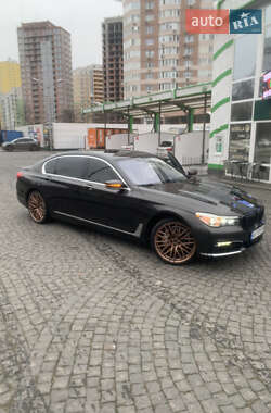 Седан BMW 7 Series 2016 в Киеве