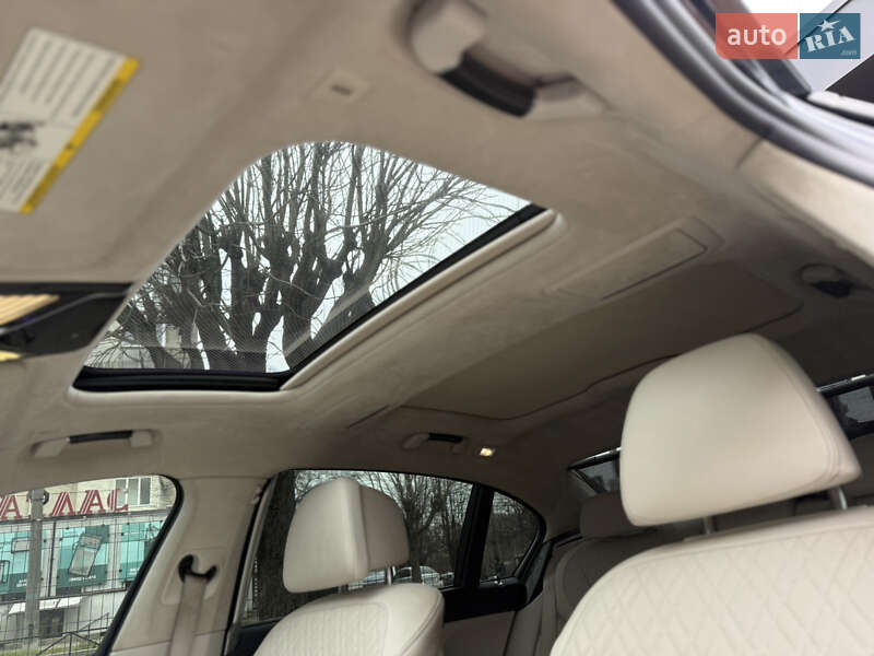 Седан BMW 7 Series 2017 в Чернівцях фото 18 Седан BMW 7 Series 2017 в Чернівцях