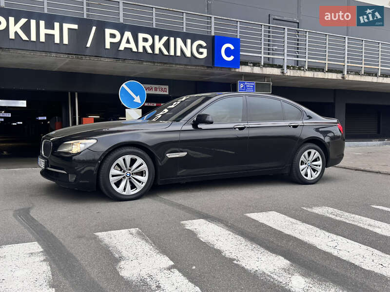 BMW 7 Series 2011 BMW 7 Series 2011