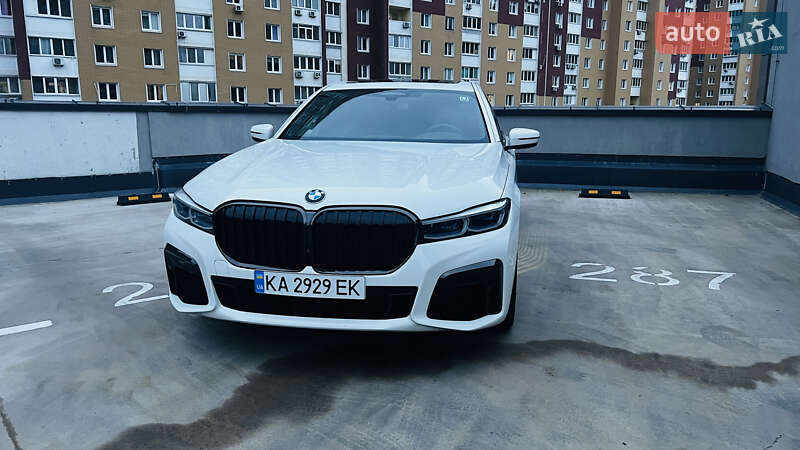 Седан BMW 7 Series 2019 в Киеве фото 39 Седан BMW 7 Series 2019 в Киеве