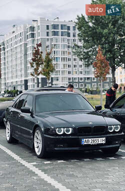 Седан BMW 7 Series 1999 в Буче