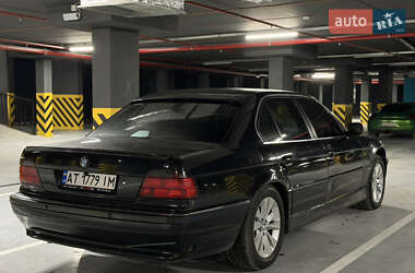 Седан BMW 7 Series 2000 в Ивано-Франковске