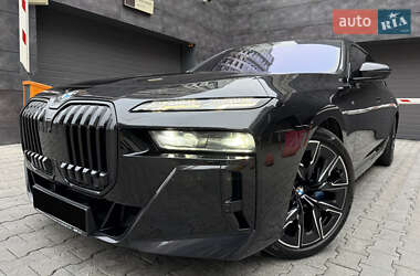 Седан BMW 7 Series 2023 в Києві