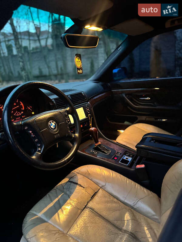 Седан BMW 7 Series 1996 в Рівному фото 27 Седан BMW 7 Series 1996 в Рівному