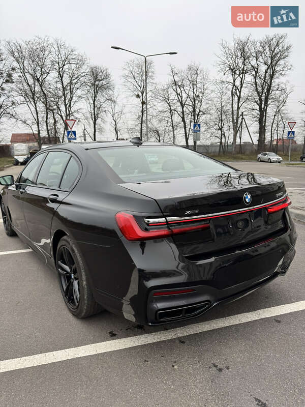 Седан BMW 7 Series 2019 в Виннице