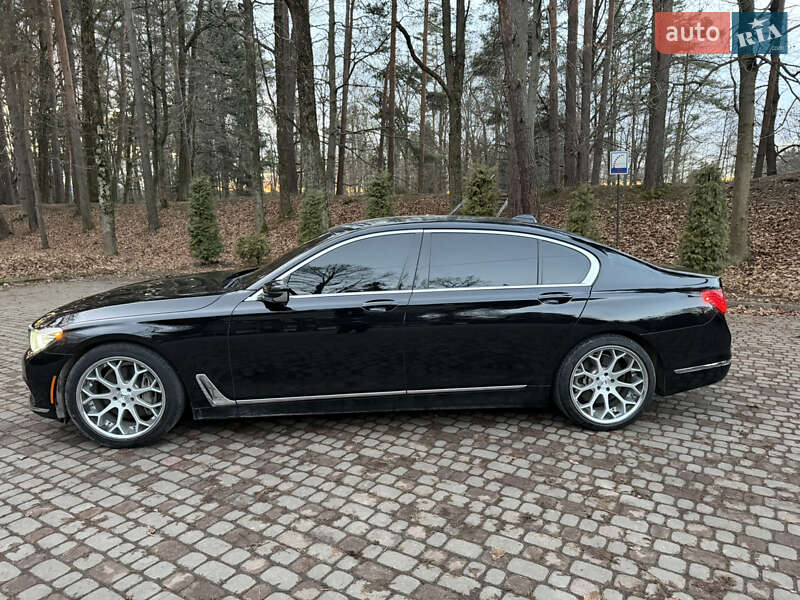 Седан BMW 7 Series 2018 в Трускавці