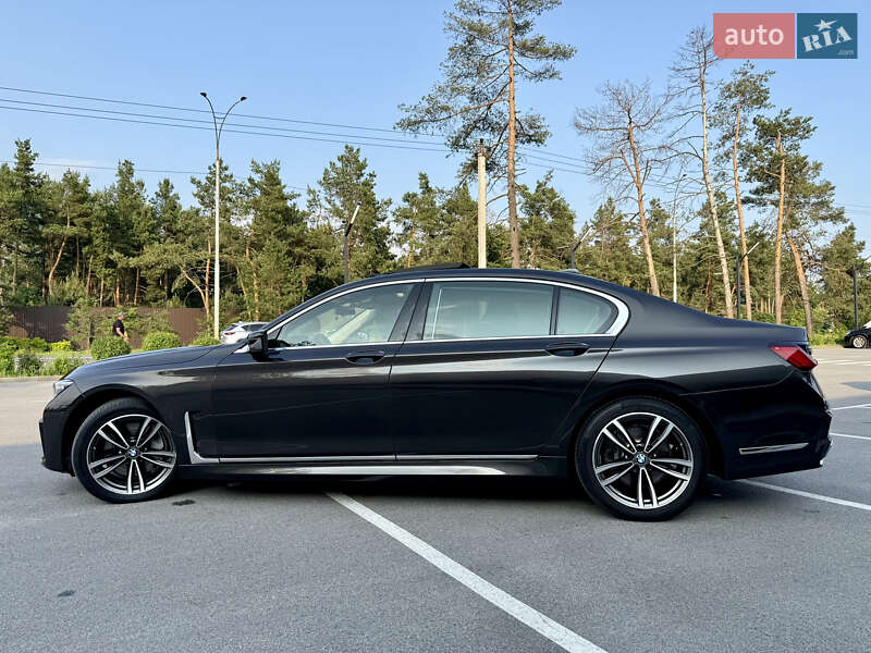 Седан BMW 7 Series 2016 в Києві