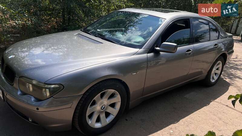 BMW 7 Series 2003