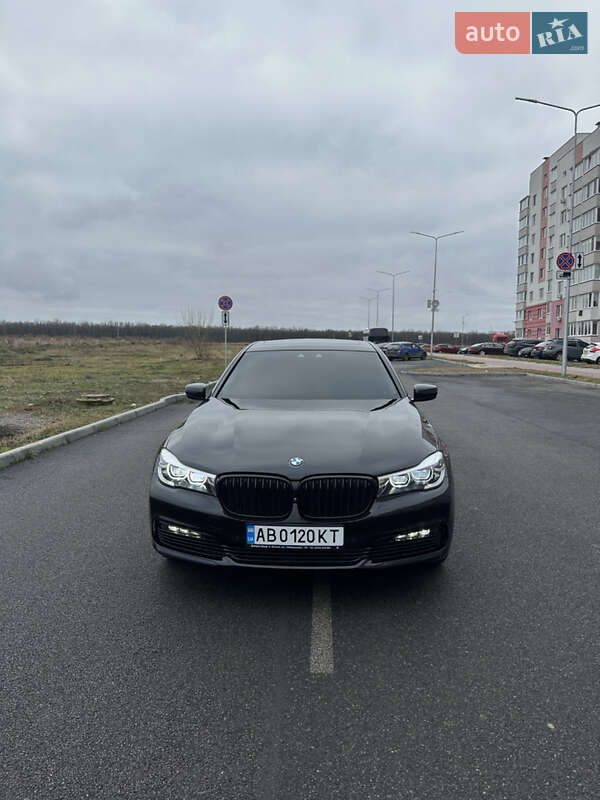 Седан BMW 7 Series 2017 в Виннице