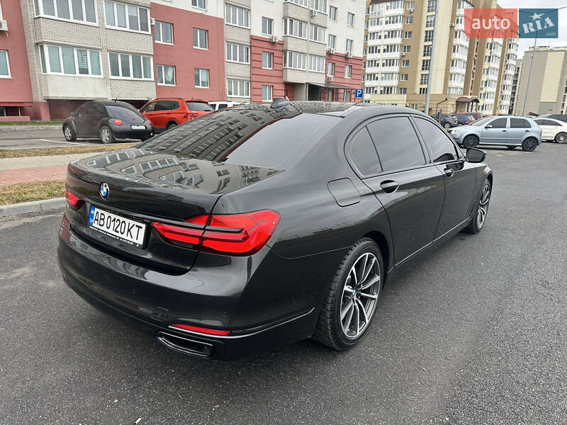Седан BMW 7 Series 2017 в Виннице