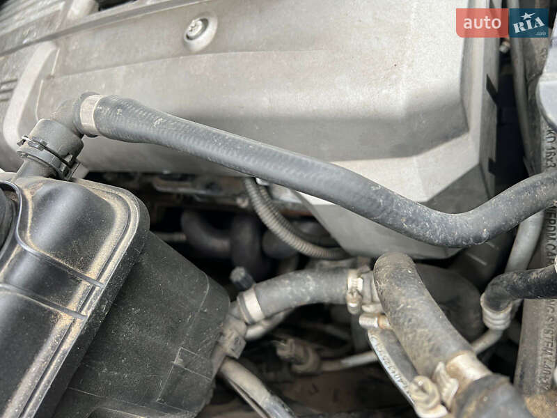 Седан BMW 7 Series 2006 в Стрию