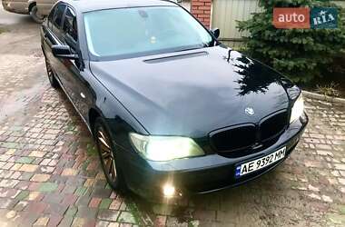 Седан BMW 7 Series 2007 в Шумську