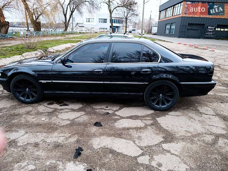 Седан BMW 7 Series 2001 в Запорожье фото 5 Седан BMW 7 Series 2001 в Запорожье