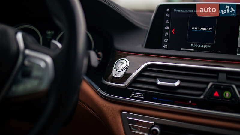 Седан BMW 7 Series 2017 в Черновцах фото 64 Седан BMW 7 Series 2017 в Черновцах