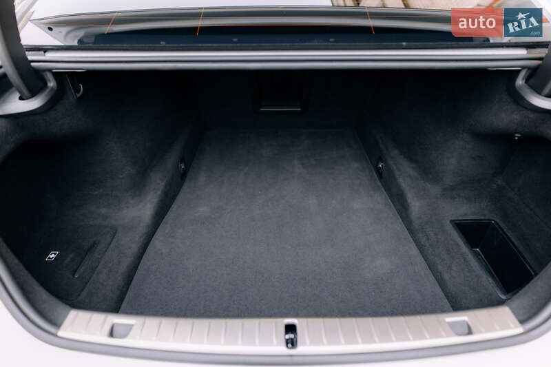 Седан BMW 7 Series 2019 в Вінниці