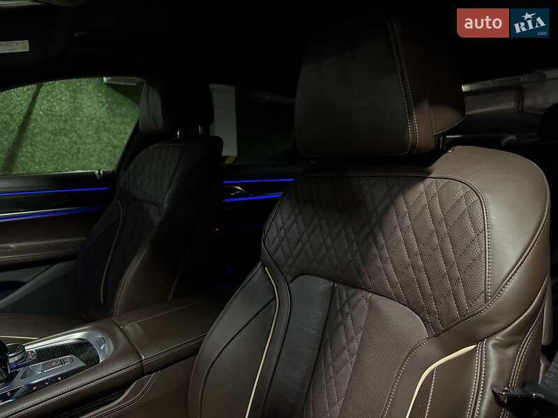 Седан BMW 7 Series 2022 в Киеве фото 28 Седан BMW 7 Series 2022 в Киеве