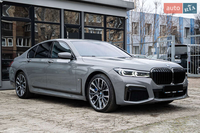 Седан BMW 7 Series 2022 в Києві