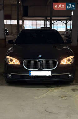Седан BMW 7 Series 2011 в Києві