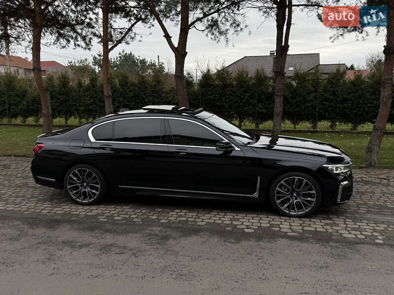 Седан BMW 7 Series 2019 в Киеве
