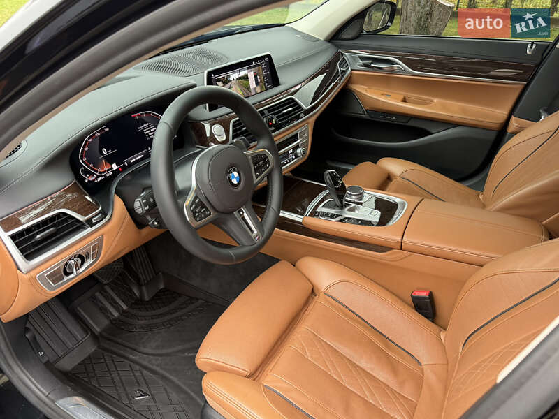 Седан BMW 7 Series 2019 в Киеве