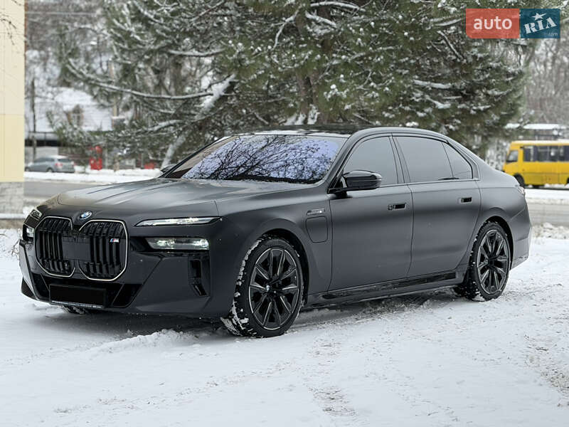 Седан BMW 7 Series 2023 в Дніпрі