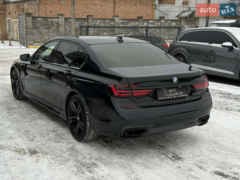 Седан BMW 7 Series 2016 в Ровно фото 13 Седан BMW 7 Series 2016 в Ровно