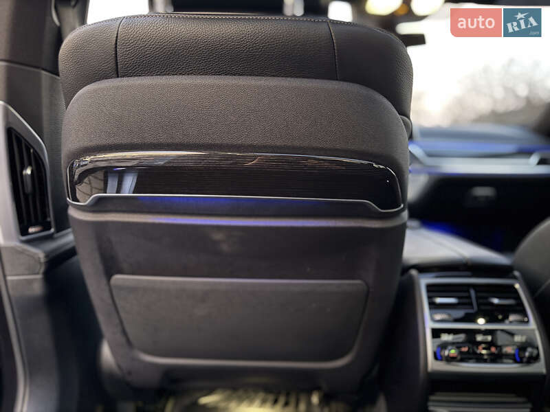 Седан BMW 7 Series 2018 в Одесі фото 18 Седан BMW 7 Series 2018 в Одесі
