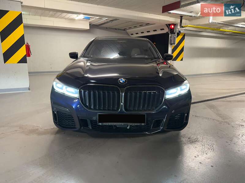 Седан BMW 7 Series 2021 в Киеве